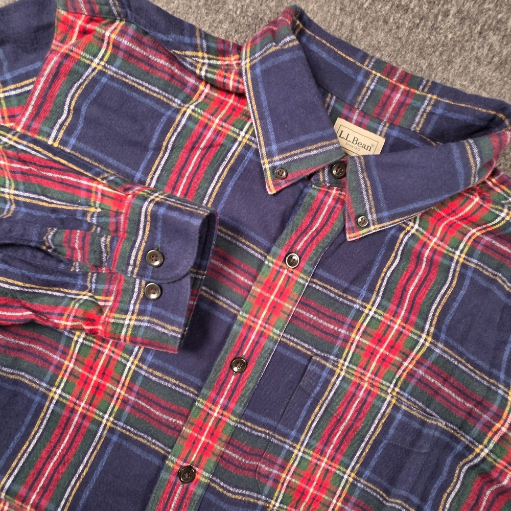 LL Bean Flannel Shirt Mens XL Traditional Navy Red Plaid Cotton Chamois EUC